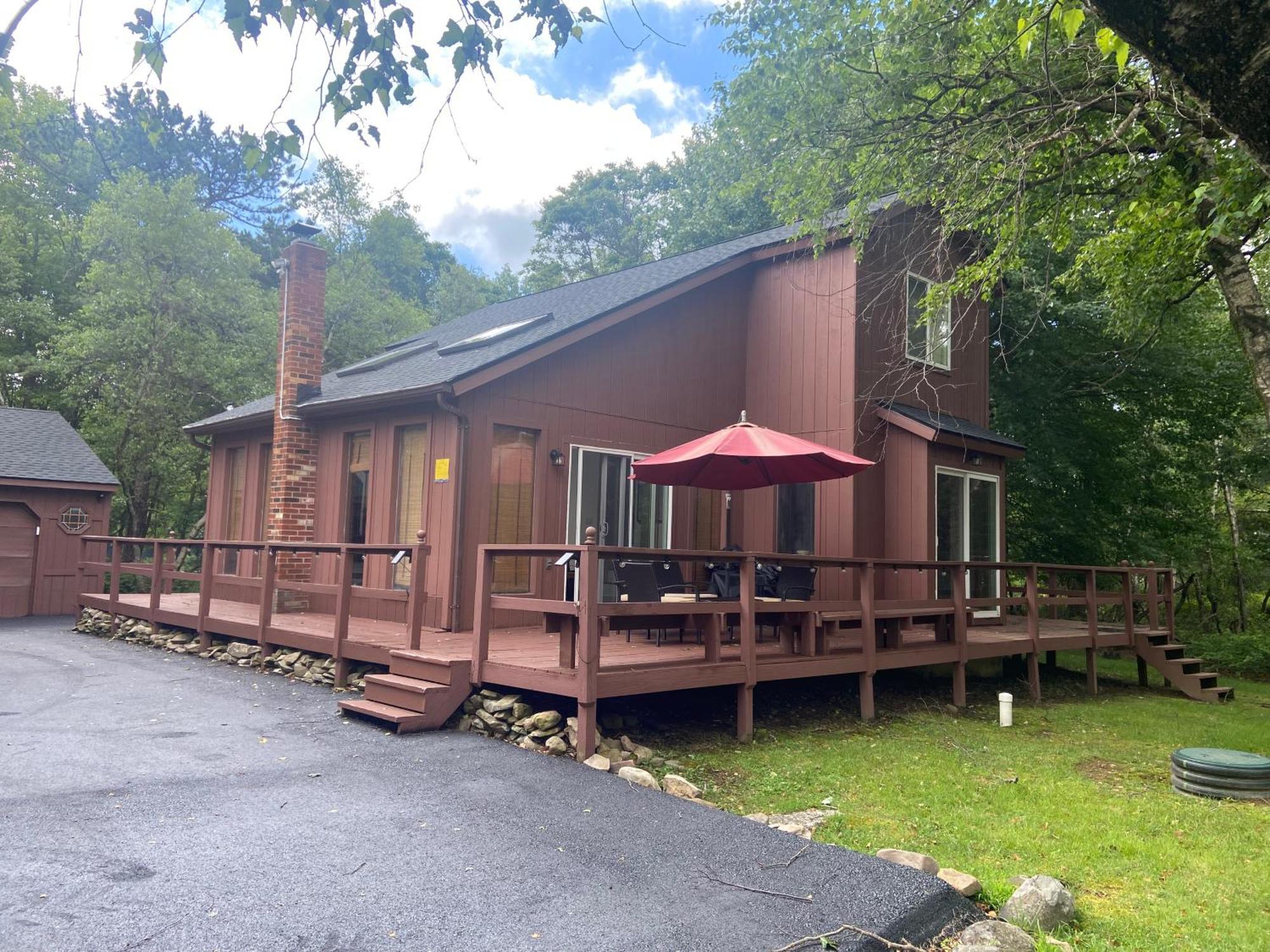 Ash Cottage In Poconos Near Camelback & Kalahari Long Pond Eksteriør bilde